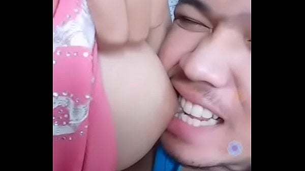 Indonesian Teen Porn: Nenen toket gede-21586