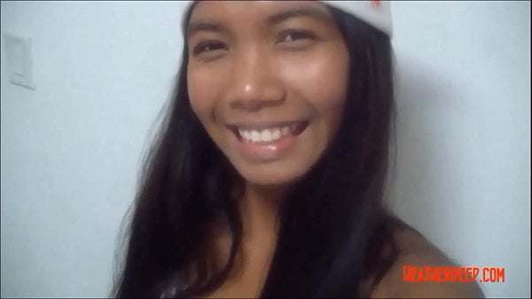 Thai Teen Porn: HD Christmas xmas porno deepthroat throatpie video from Thai teen Heather Deep-18359