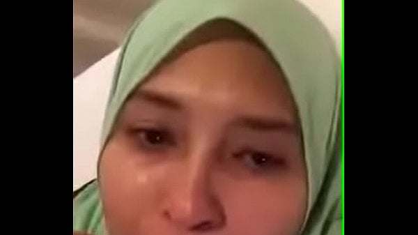 Malaysian Teen Porn Skandal Cikgu Melayu Berjubah Bertudung Litup