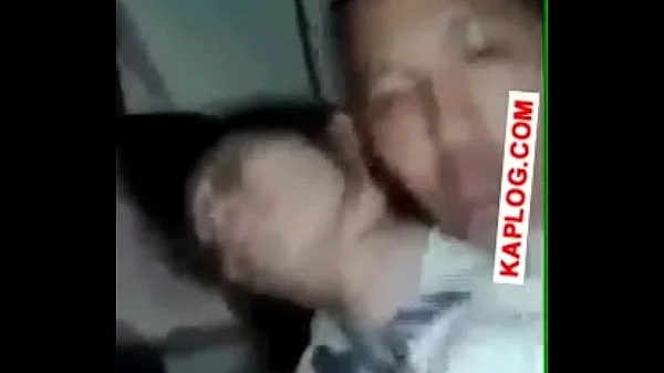 Hot AsianTeenPorn Videos: Masikip na keps binayo at pinutukan ni classmate-34014