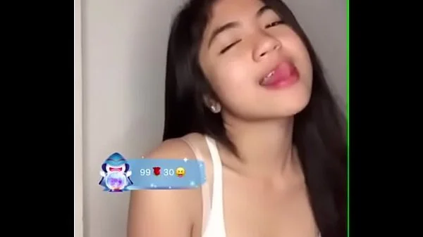 Asian Teen Porn: Sexy Pinay Play with her tongue-36298