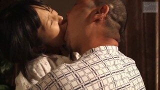 Asian Teen Porn: Japanese Story of Kiss Part-1-39943