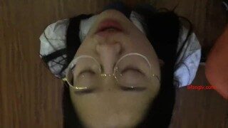 Asian Teen Porn: 风骚眼镜妹口交-48515