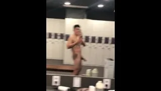 Asian Teen Porn: Hung korean guy with 8 inches dick at a locker room-57805