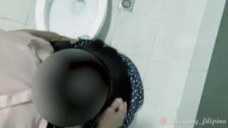 Pinay student kinantot sa CR ng Jollibee nahuli ng crew asian teen sex xxx porn video 66089