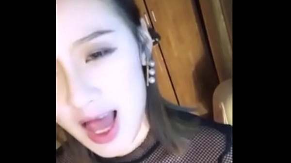 Chinese Cam Girl 萱宝宝 Xuan BaoBao – Masturbation Show – Free Asian xxx videos