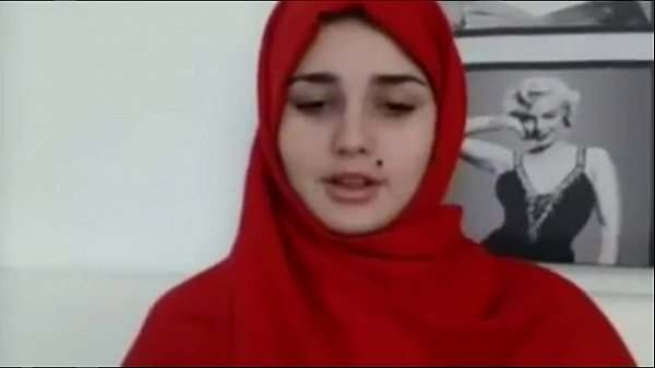 Arab teen goes nude – Free Asian sex