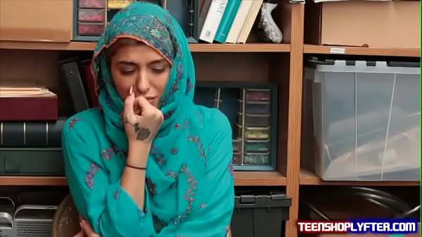 Hot Muslim Teen Shoplyfter Caught & Harassed – Free Asian xxx videos
