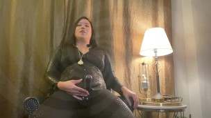 Burglar Mara in a Catsuit Mesmerizes submissive girl with Her Feet + Strap-On [POV] – Free Asian teen sex