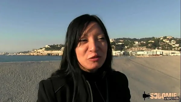 Hellsya, prof asiatique, laisse un de ses élèves lui défoncer le cul – Free 18 Asian tube