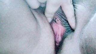 Bitch Girl Taking Shower – Free Asian sex scandal