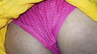 Lesbian indian bhabhi ki chut chodne ke baad ka seen – Free young porn videos