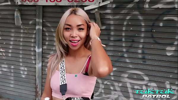 Super eager and horny blonde Thai girl tries out her 1st white cock – Free hot Asian teen sex video