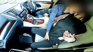 Comes to the gym with her husband, sneaks out and has car sex with an adulterer – Free young Asian teen porn video