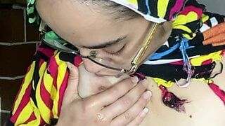 Zahia the Muslim girl sucking cock – Free young porn videos